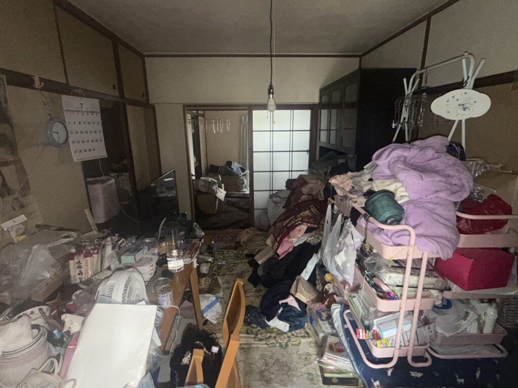 さいたま市大宮区 3DKマンション 不用品回収の作業前（2）